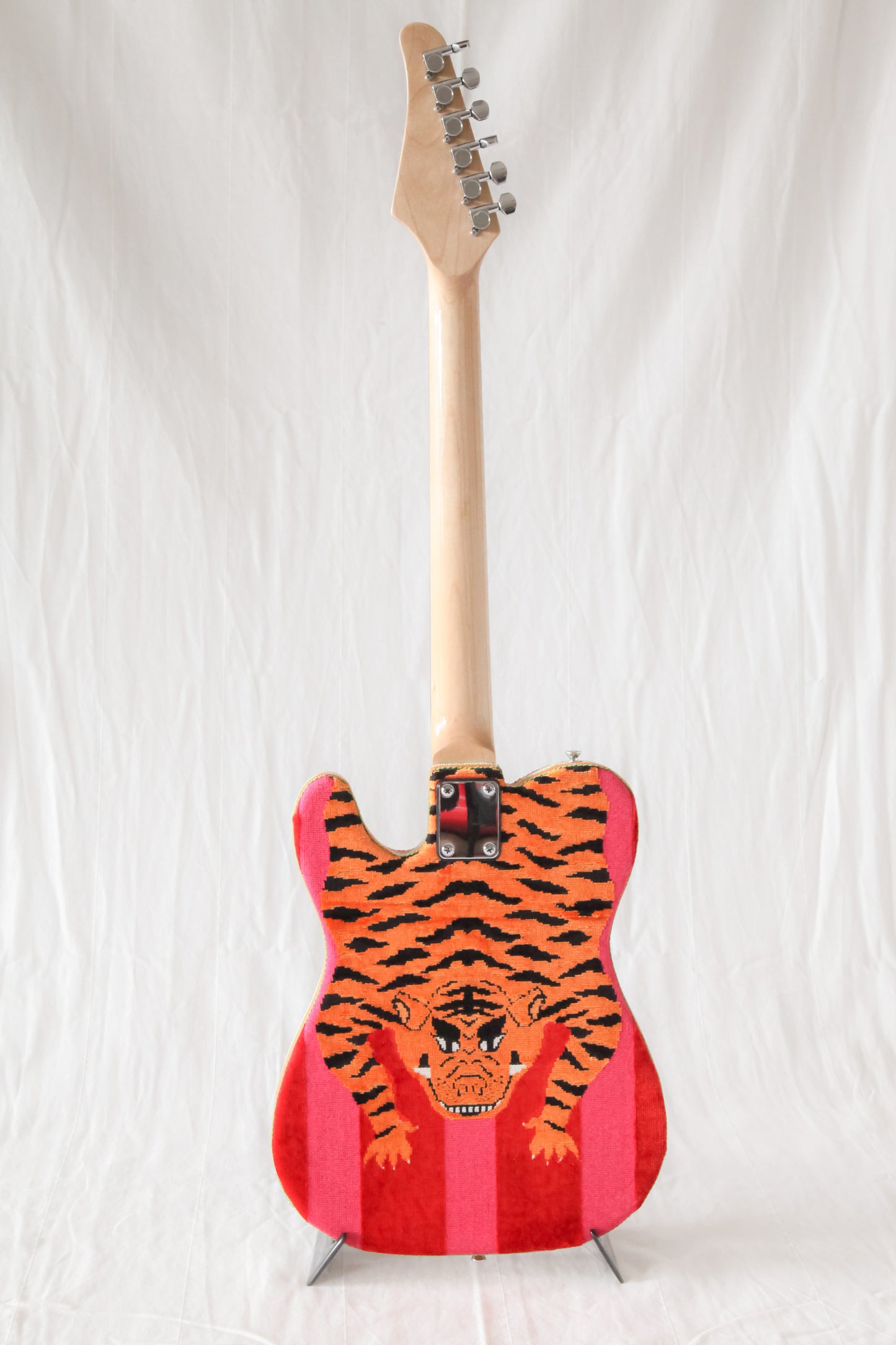 TIGER TELE